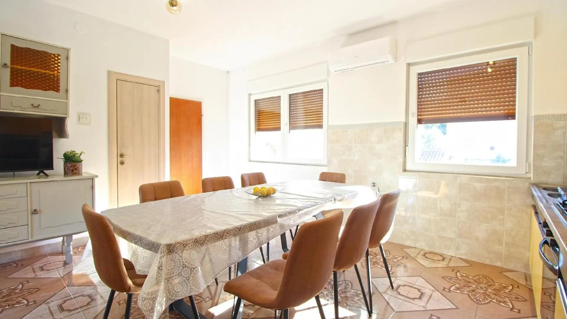 Ferienwohnung Fuer 8 Personen Ca 130 Qm In Pula, Istrien Istrische Riviera Apartment Pula