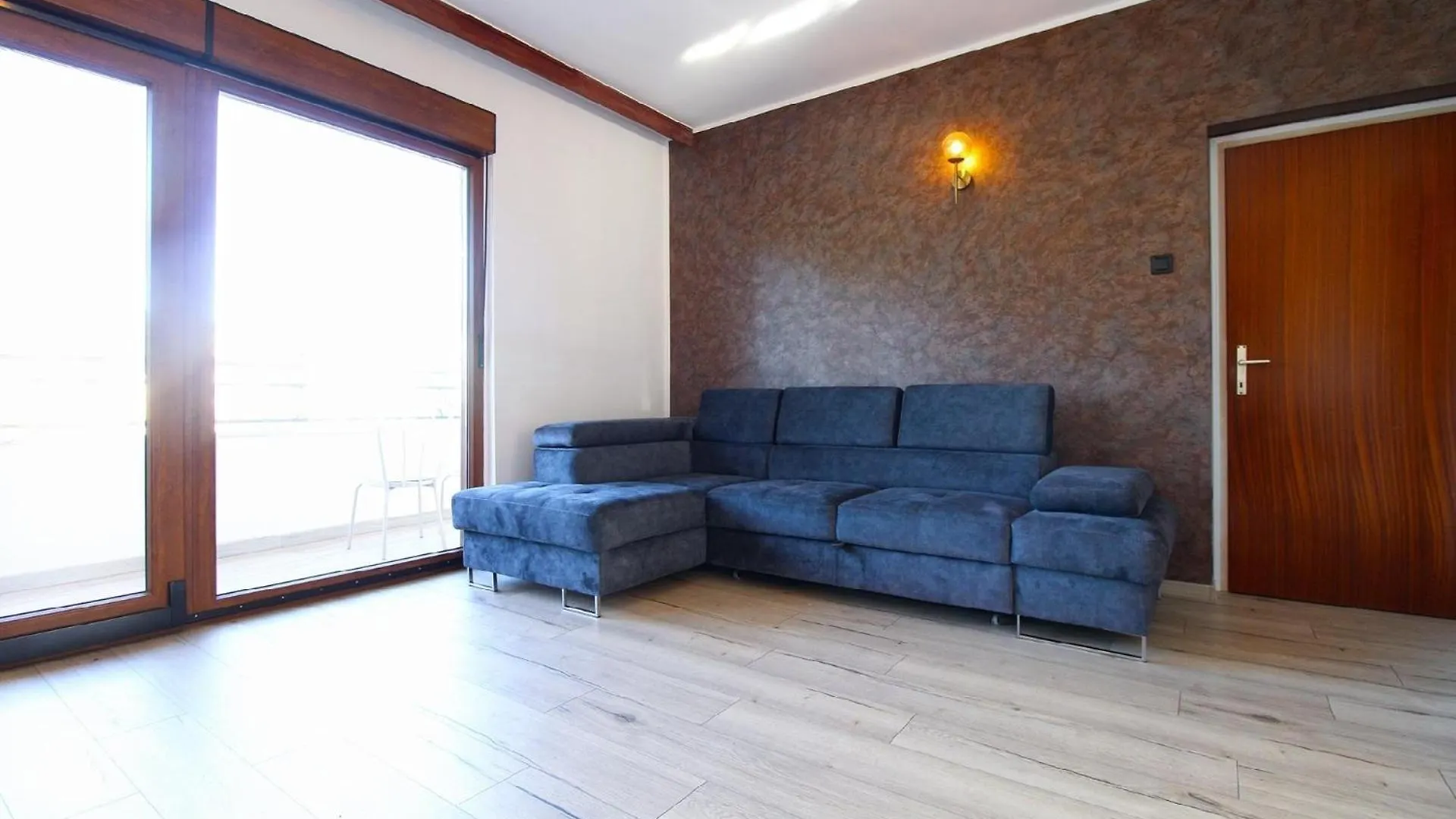 Apartment Ferienwohnung Fuer 8 Personen Ca 130 Qm In Pula, Istrien Istrische Riviera