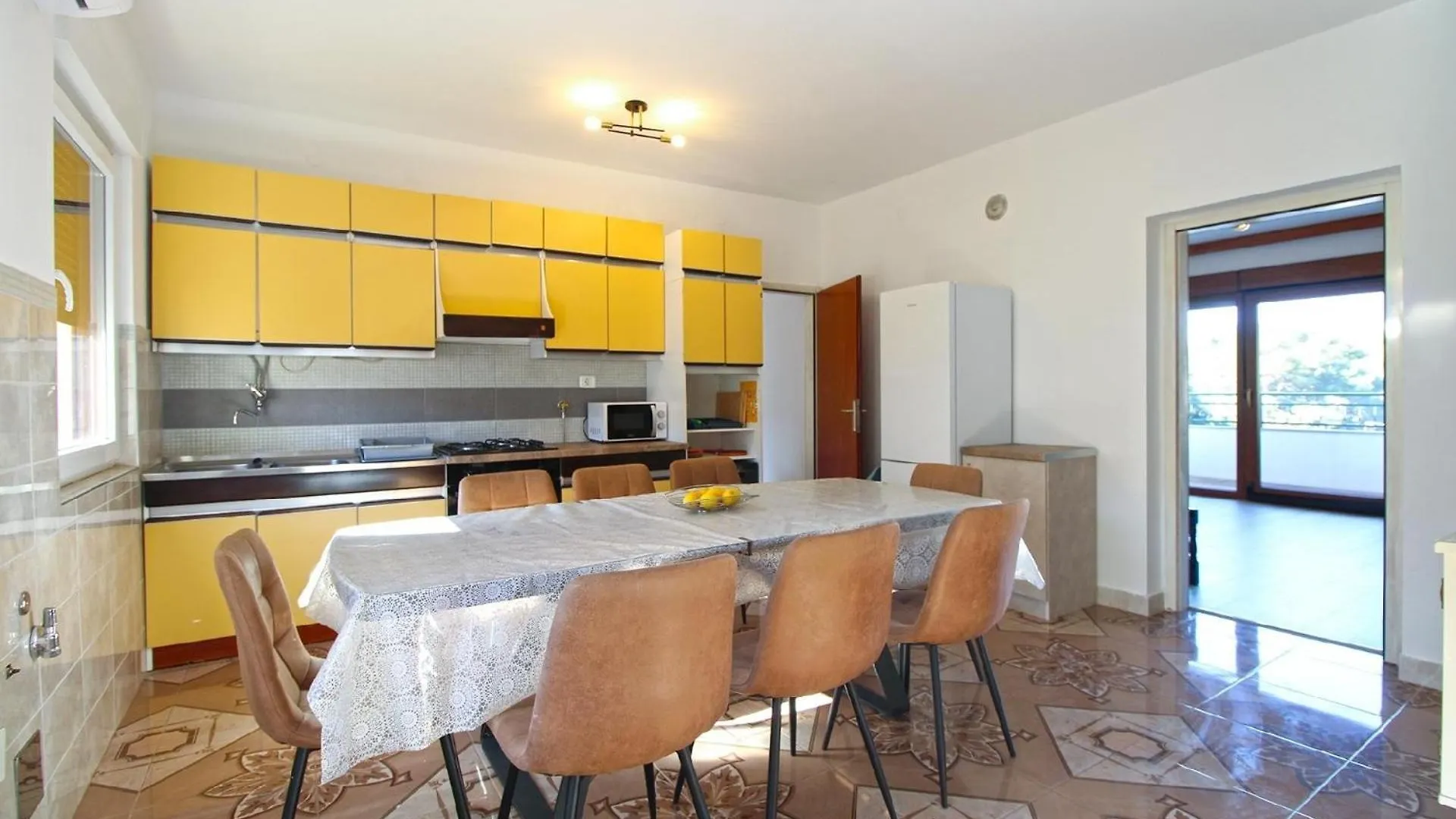 Apartment Ferienwohnung Fuer 8 Personen Ca 130 Qm In Pula, Istrien Istrische Riviera Croatia